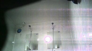 (HD1080P)(山と空)(sora00369)露出を覗かれてしまい、全裸冒険の羞恥指令から逃れられず、「次の命令をください」と、マゾ覚醒…。日泉舞香